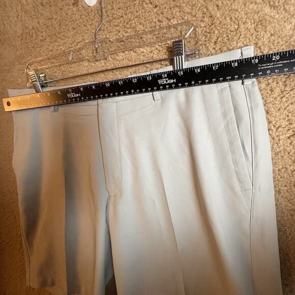 Peter Millar Shorts Mens 36 British Gray Salem Performance Chino Golf Preppy EC - Picture 16 of 16